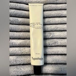 TYPOLOGY Gommage Visage A L’huile de Rose Musquee
